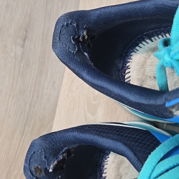 On Running Women's Cloud Blue Running Shoes Athletic Sneakers Sz 10 - Picture 4 of 12